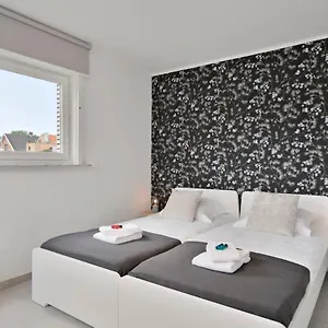 Huswell - Spacious With Garden Near The & Sea Vakantiehuis Middelkerke